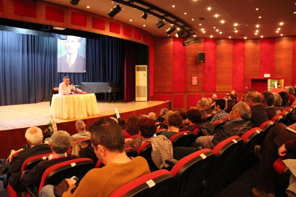 Nazilli&rsquo;de edebiyat r&uuml;zgarı devam ediyor