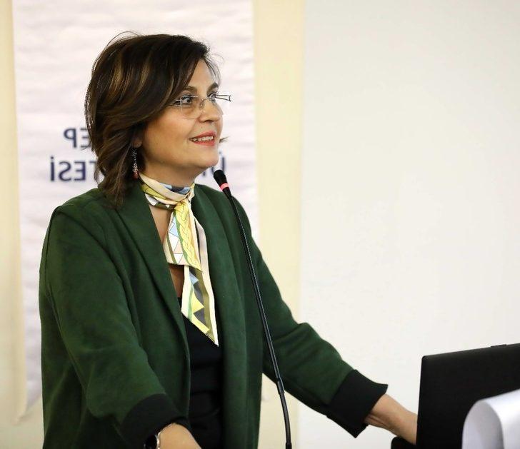 GAÜN’de ‘İş Hayatında Kadının Gücü’ etkinliği G2