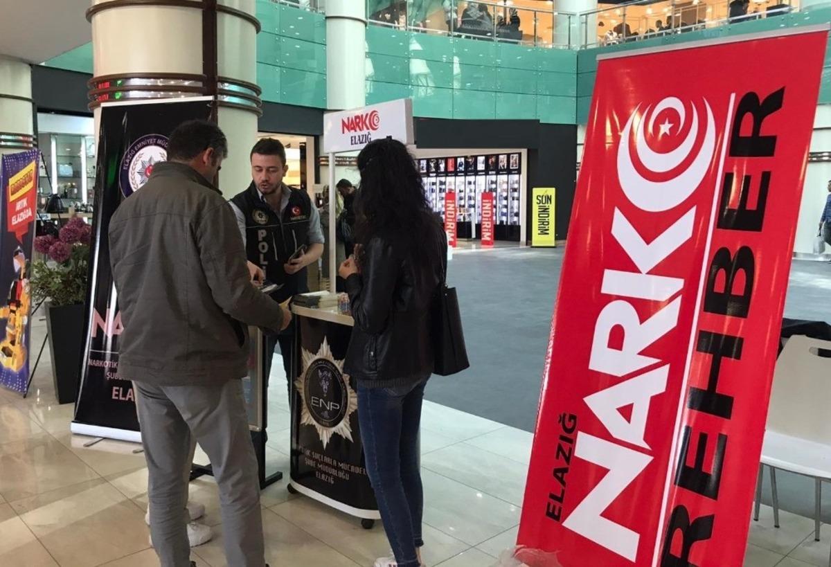 Elazığ&rsquo;da polisinden uyuşturucu ile m&uuml;cadele &ccedil;alışması