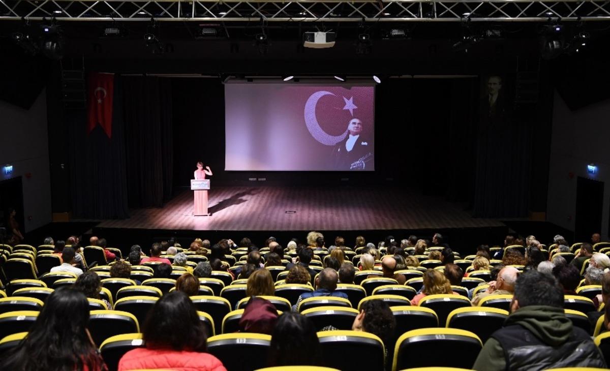 Konyaaltı&rsquo;nda 8 Mart&rsquo;a &ouml;zel &ldquo;Yapabilirsin&rdquo; belgesel g&ouml;sterimi