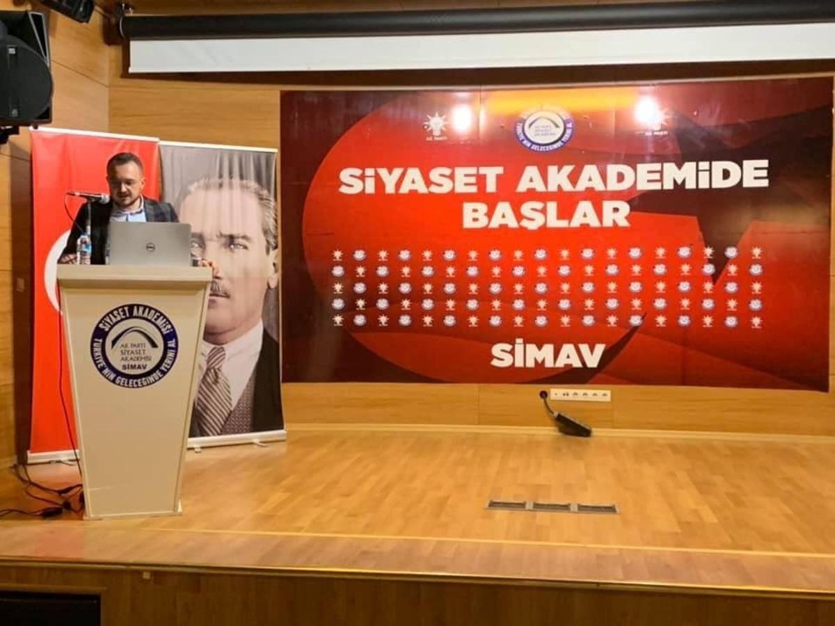Simav&rsquo;da Siyaset Akademisi