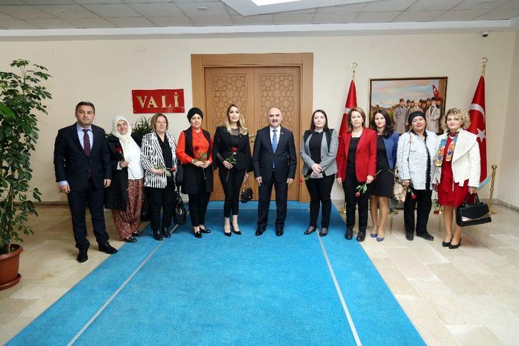 Vali Günaydın’a “8 Mart Dünya Kadınlar Günü” Ziyareti G3