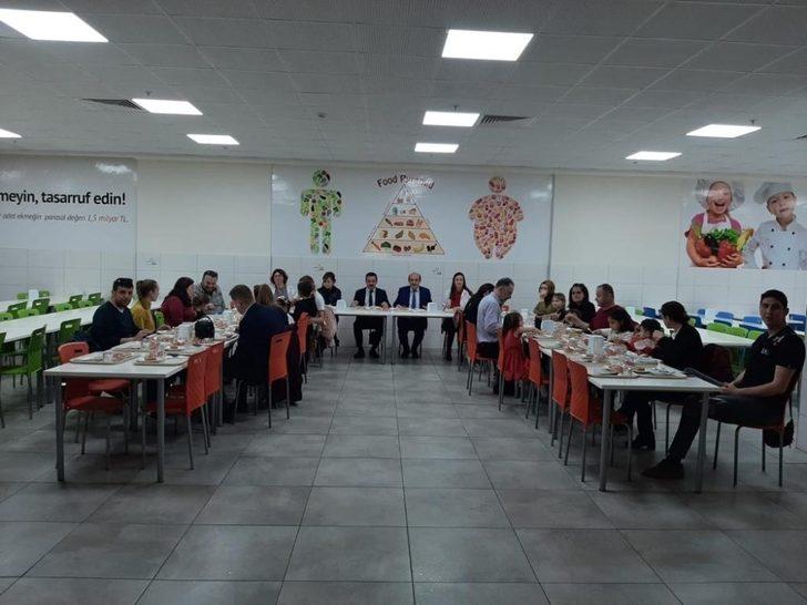 Seneye 1. sınıfa başlayacakları okulu tanıdılar G4