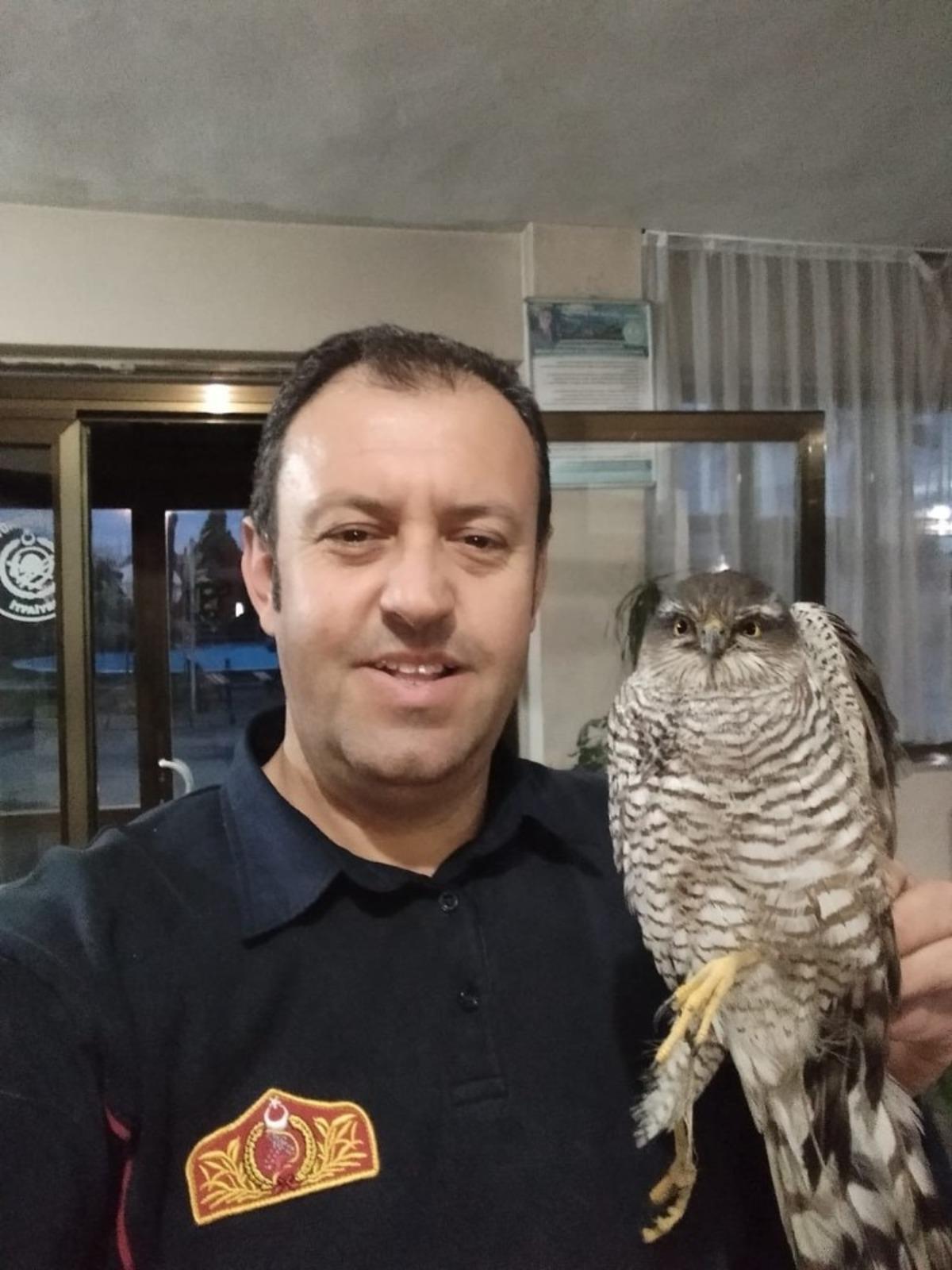 Yaralı Doğan&rsquo;ın yardımına itfaiye yetişti