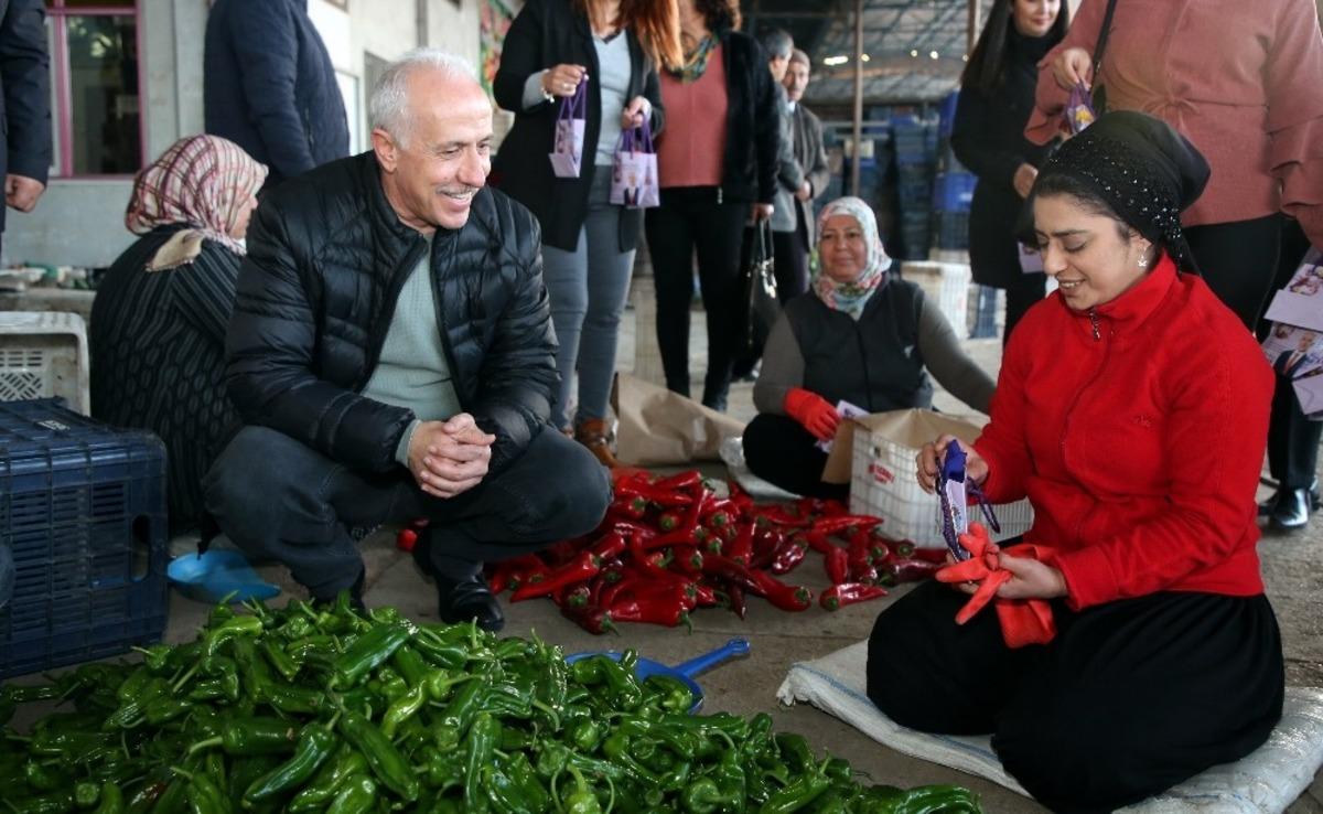 G&uuml;ltak, 8 Mart&rsquo;ta kadınlarla buluştu