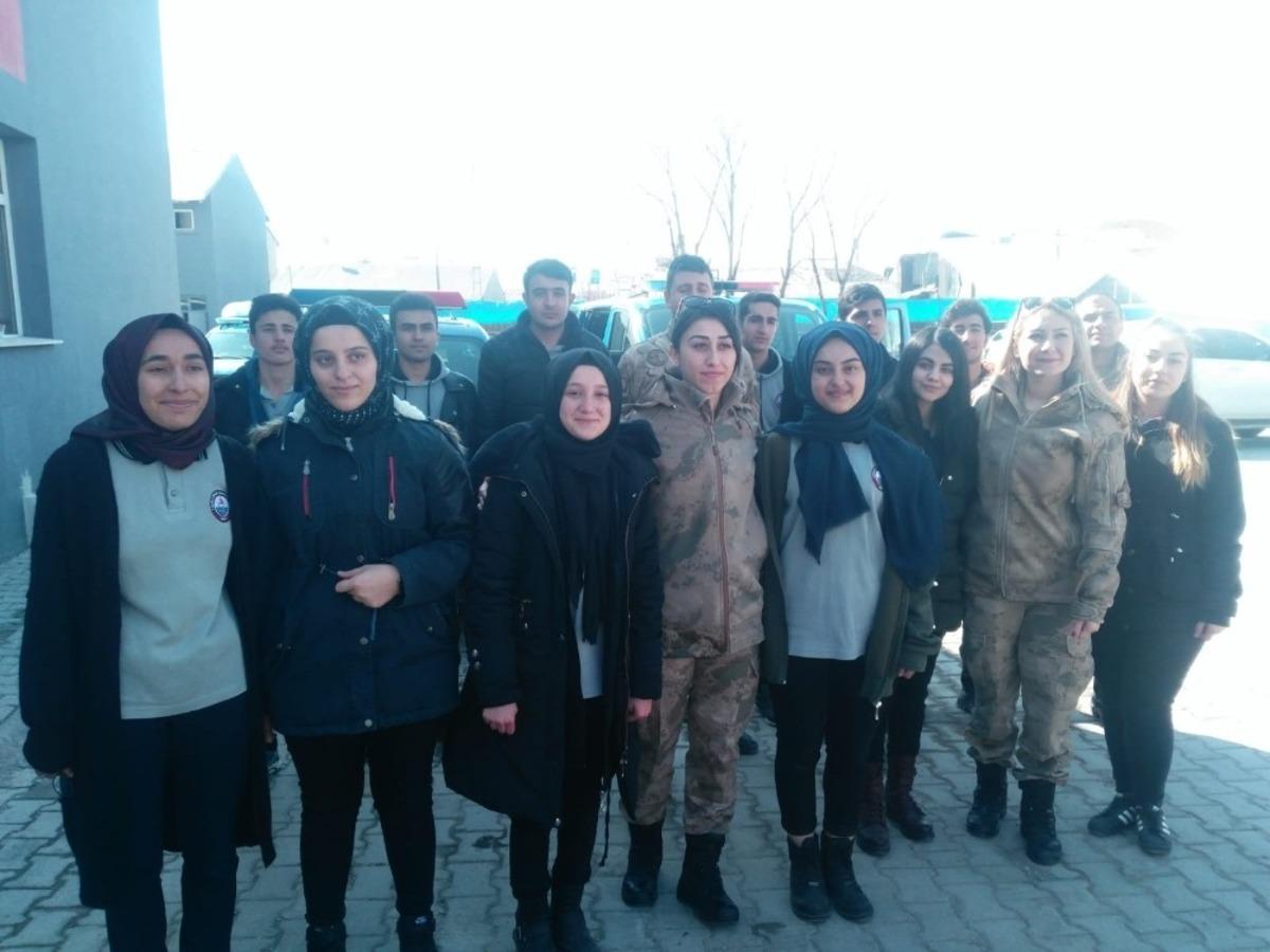 Aşkale İMKB Anadolu Lisesi&rsquo;nden dilek&ccedil;e