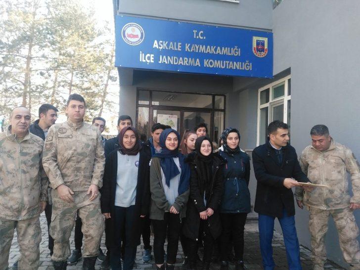 Aşkale İMKB Anadolu Lisesi’nden dilekçe G4