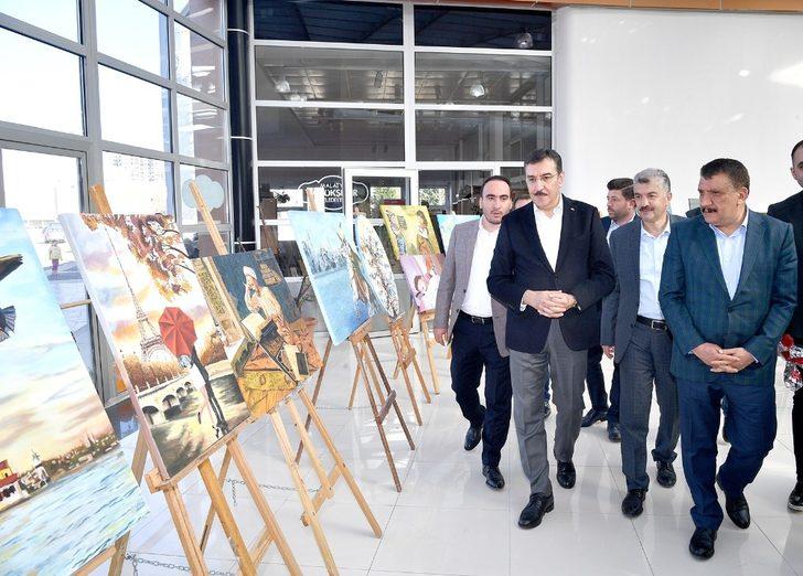 “Benim adım kadın sergisi" açıldı G1