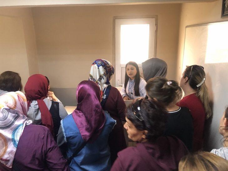 Akhisarlı velilere yeni sınav sistemi anlatıldı G4