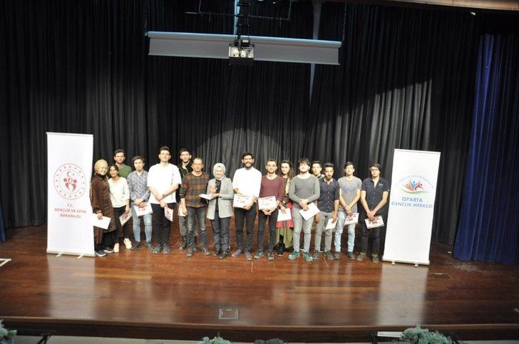 Gençler hayallerini sahneye taşıdı G5