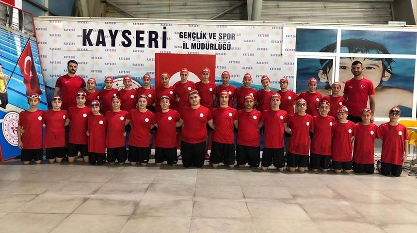 Analig Yüzme müsabakalarında madalyalara ambargo