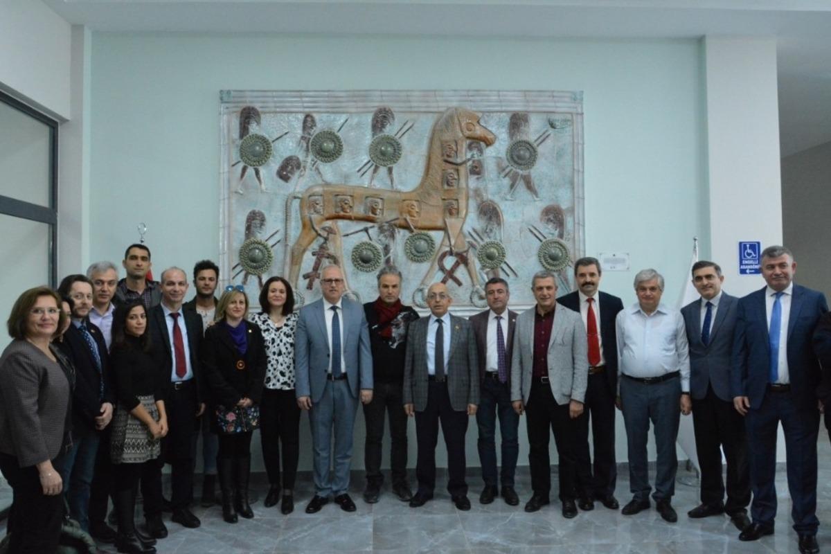 Troya Yılı&rsquo;nın eserleri &Ccedil;OM&Uuml;&rsquo;de sergileniyor
