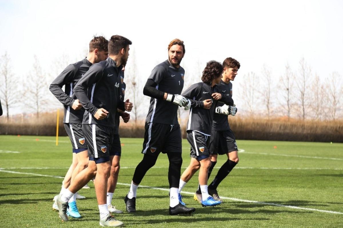 Kayserispor, Malatyaspor ma&ccedil;ı hazırlıklarına başladı