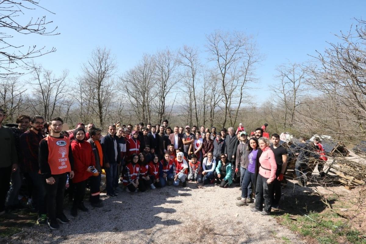 Adapazarı&rsquo;nda 135 kul&uuml;be sahipsiz hayvanlara hediye edildi