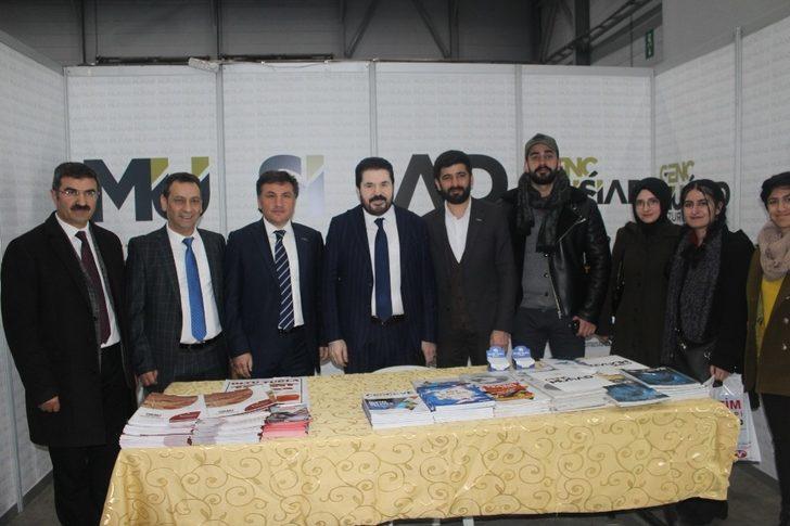 Demir: Fuarlar işadamlarının vizyonunu genişletiyor G2