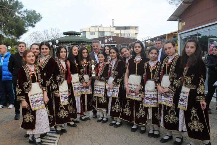 Başkan Deveci şampiyonları kutladı G2