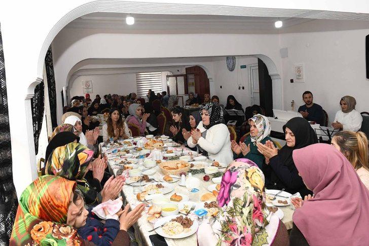 Çatak’ta 8 Mart Dünya Kadınlar Günü etkinliği G4