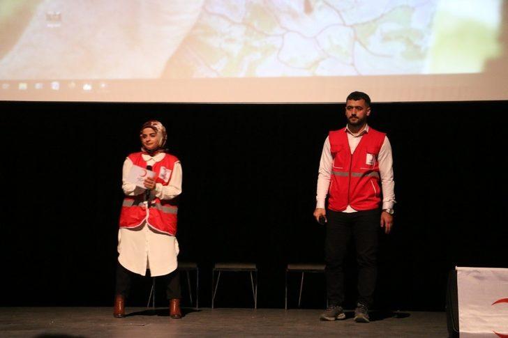 Siirt’te deprem konulu tiyatro sergilendi G2