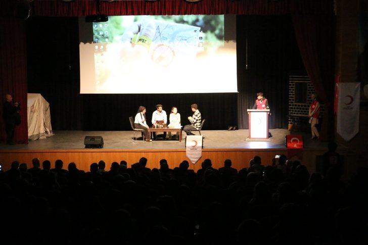 Siirt’te deprem konulu tiyatro sergilendi G5