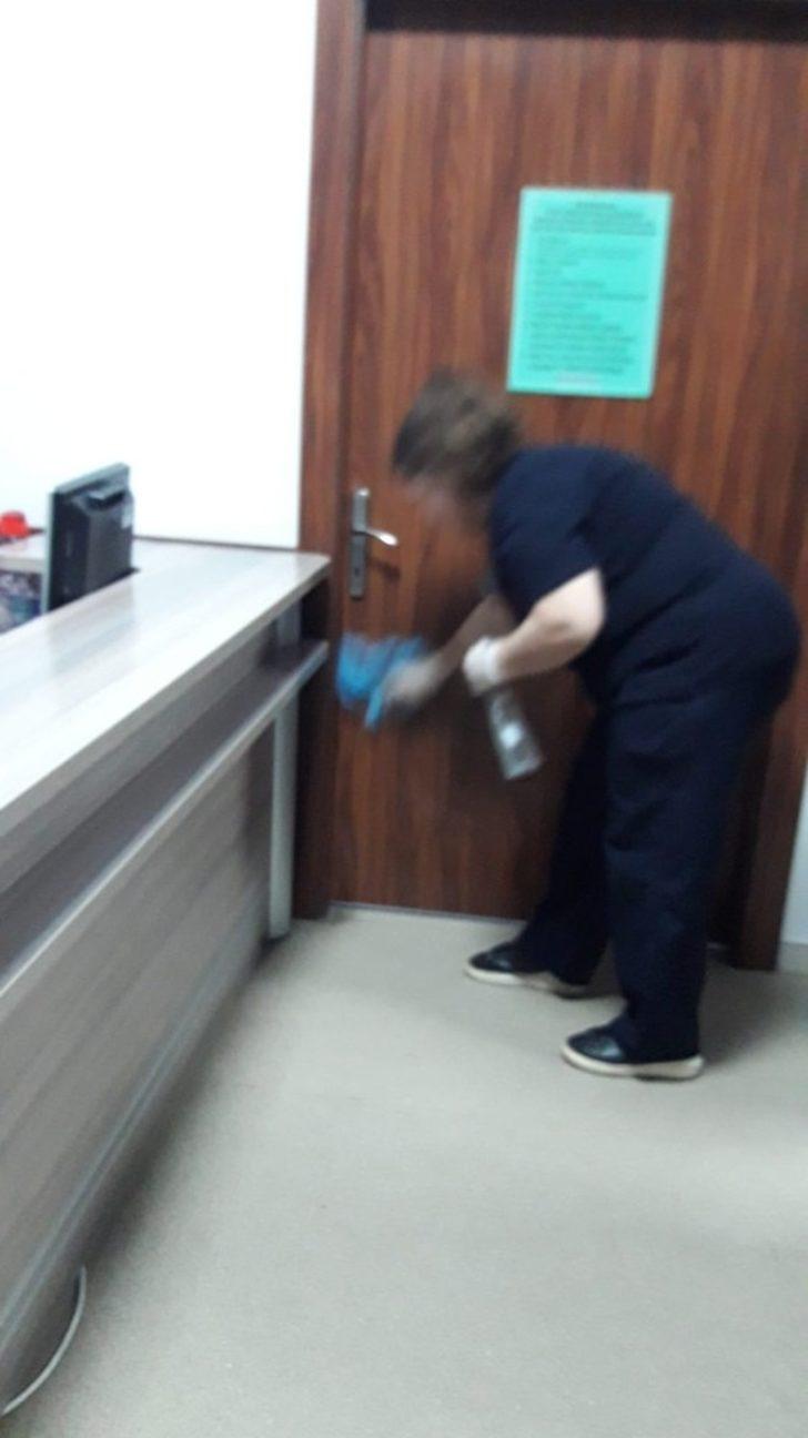 Marmaris Devlet Hastanesinde koronavirüse karşı dezenfekte ediliyor G5