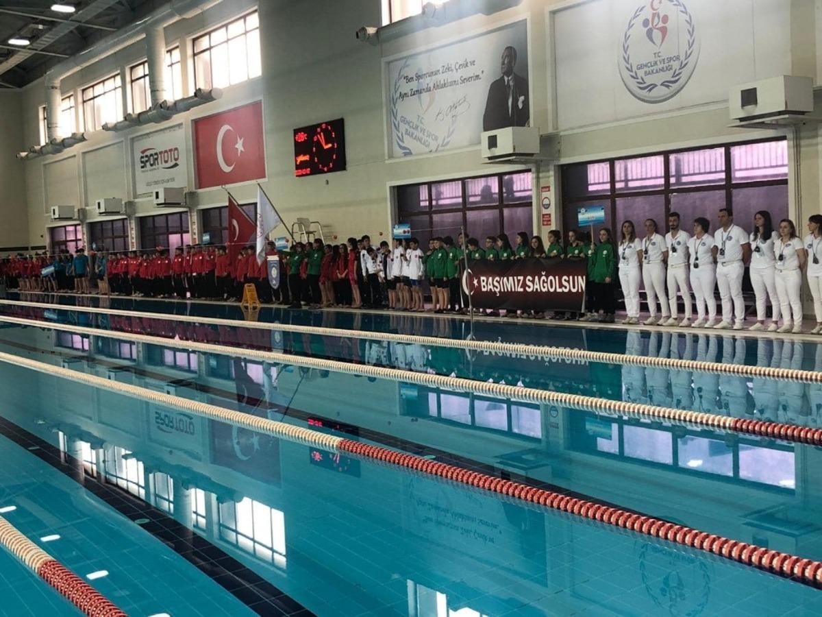 ANALİG Y&uuml;zme Grup Birinciliği sona erdi