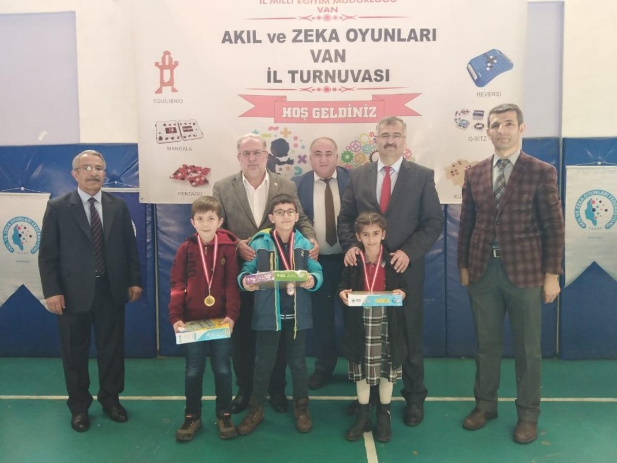 Van&rsquo;da &lsquo;Akıl ve Zeka Oyunları&rsquo; turnuvası