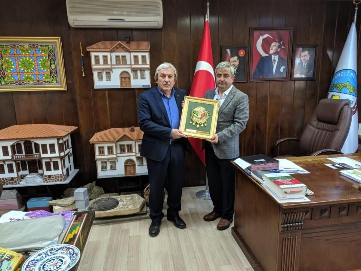 Osmaneli G&uuml;venlik G&uuml;&ccedil;lerini Kalkındırma ve Yaşatma Derneğinden kaymakam ve belediye başkanına ziyaret