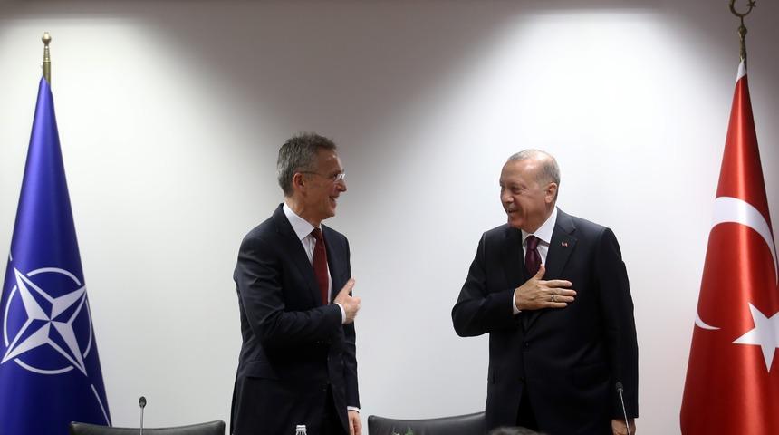 Cumhurbaşkanı Erdoğan'dan koronavirüs önlemi! Basın toplantısına damga vurdu