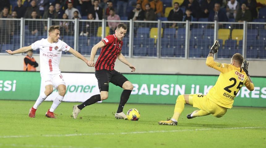 &Ouml;ZET | Gen&ccedil;lerbirliği - Antalyaspor ma&ccedil; sonucu: 1-1
