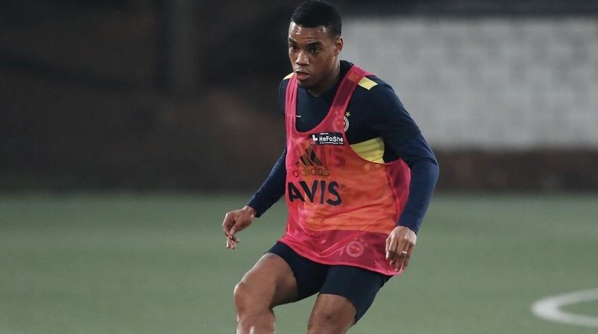 Garry Rodrigues'ten taraftara mesaj!