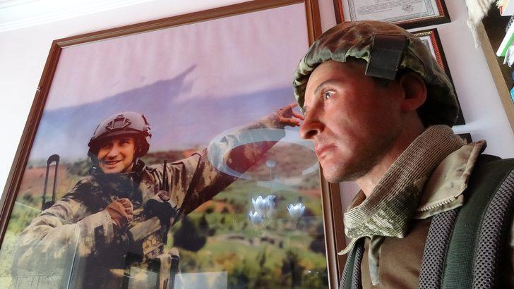 Gördüğü an sarılıp ağlamaya başladı! Dinmeyen acı G2