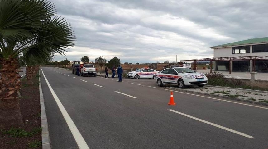 Balıkesir&rsquo;de jandarma ekiplerinden aranan 50 kişiye operasyon