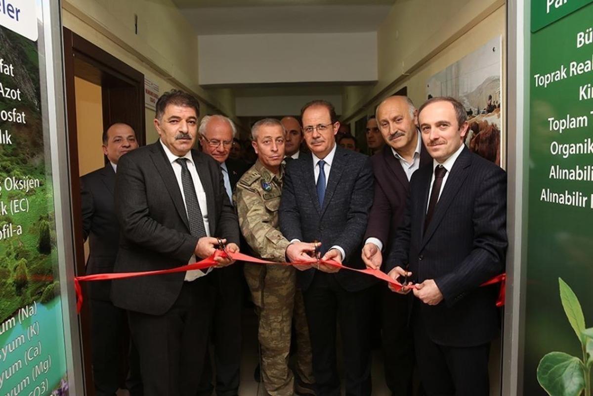Bayburt&rsquo;ta toprak ve su analiz laboratuvarı a&ccedil;ıldı