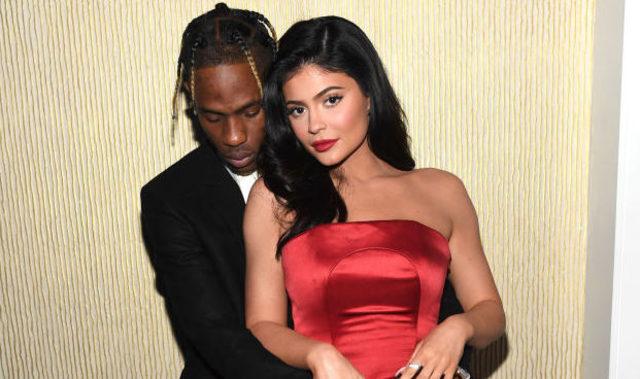 Kylie-Jenner-and-Travis-Scott-2