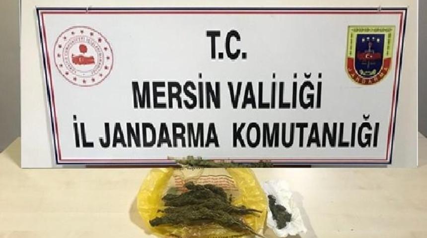 Mersin&rsquo;de tren garındaki şahıs 15 gram esrarla yakalandı