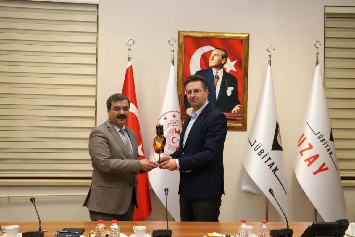 Yerli &uuml;retime bilim zırhı