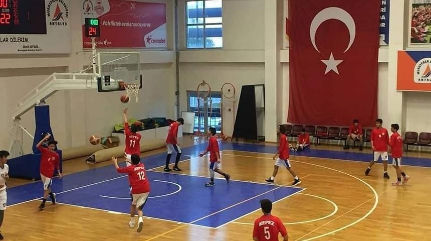 Potanın yıldızları 60-39 farkla galip geldi
