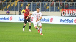 Podolski'den Antalyaspor'a 5 maçta, 5 puanlık katkı