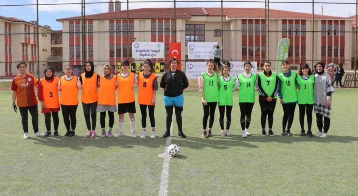 DP&Uuml;&rsquo;de futbol turnuvası