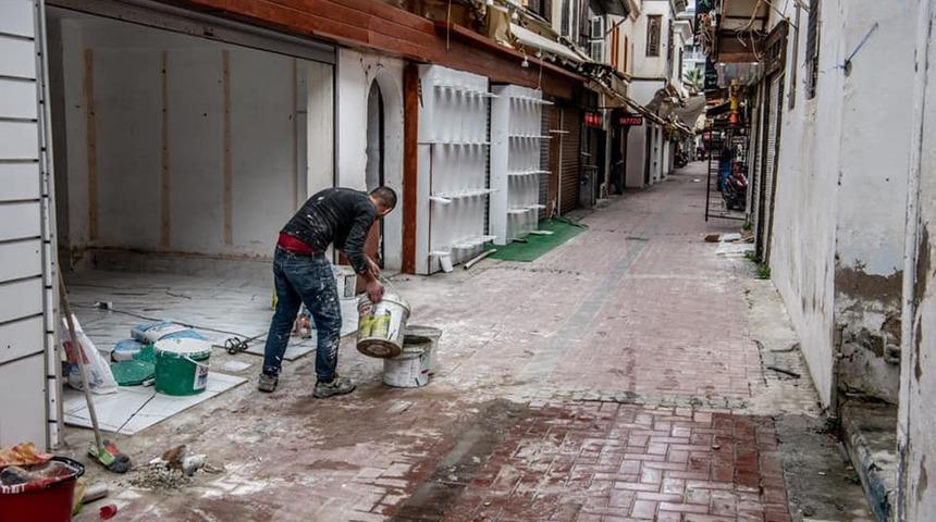 Kuşadası esnafından yeni sezon hazırlığı