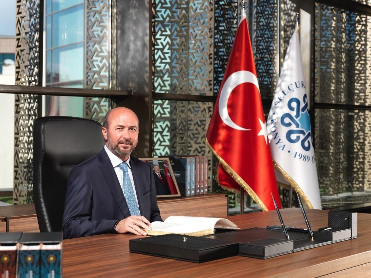 Sel&ccedil;uklu Belediyesinden &ouml;d&uuml;ll&uuml; kitap okuma yarışması