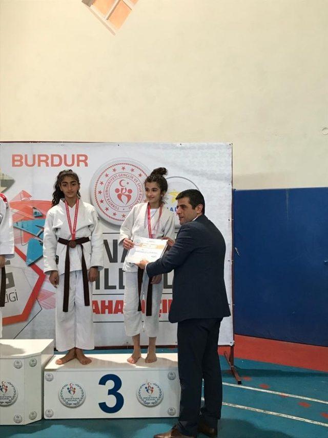 Ispartalı Judoculardan 1 gümüş, 1 bronz madalya