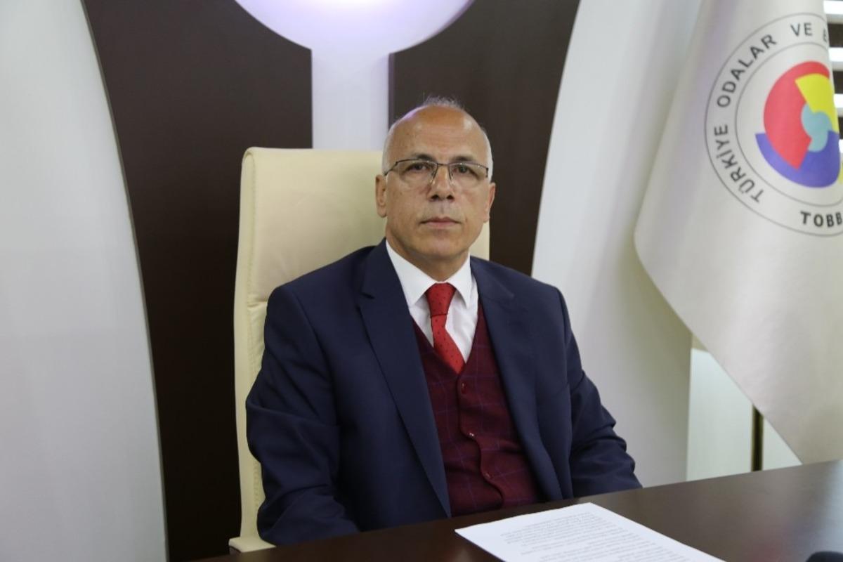 Hopa TSO Başkanı Aky&uuml;rek: "Tır kuyruğunun sorumlusu biz değiliz&rdquo;