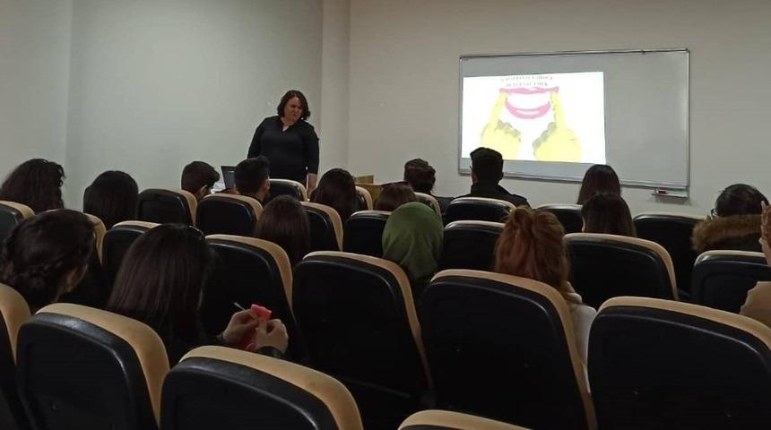 ADÜ’de ‘Çalışma Hayatında Duygusal Emek’ semineri gerçekleşti