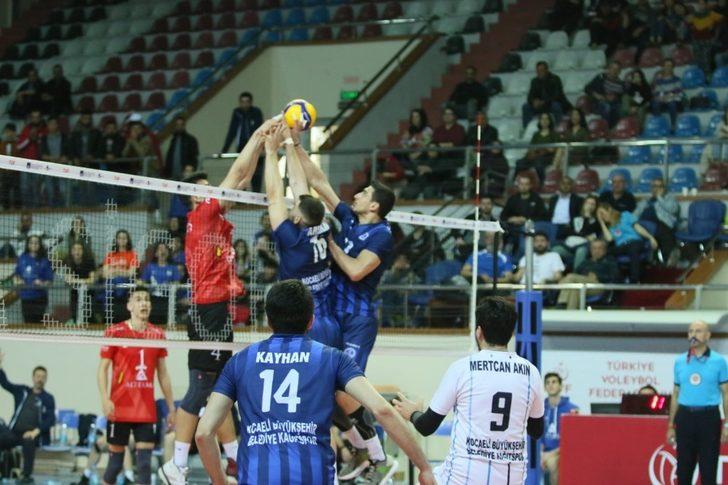 Kağıtspor Voleybol takımı Play-off’da G5