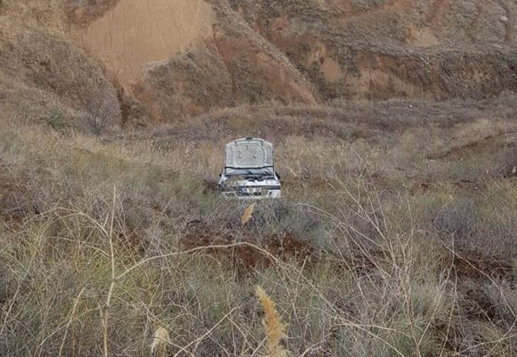 Otomobil şarampole uçtu: 1 yaralı G3