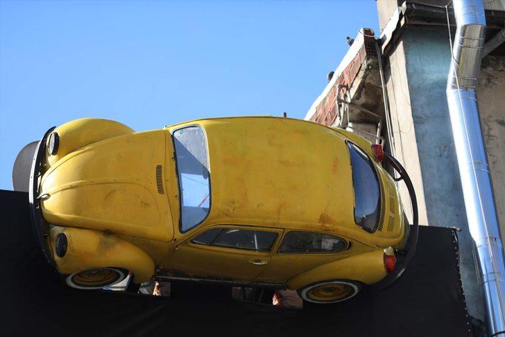 Binanın çatısındaki vosvosu gören hayrete düştü G5