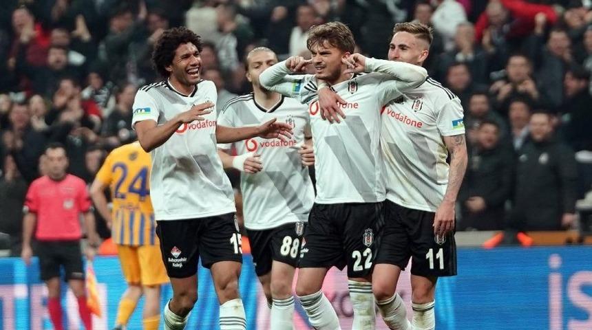 Adem Ljajic'den koronavirüs patlaması