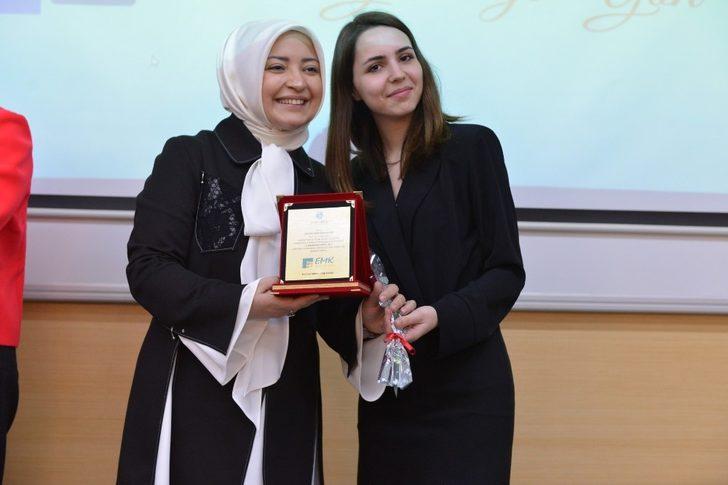 AK Parti Sakarya Milletvekili Atabek kadın haklarına dikkat çekti G3