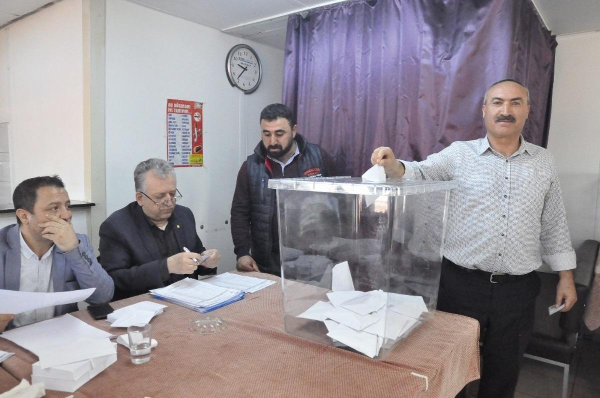Sungurlu&rsquo;da kamyoncuların yeni başkanı Kocabaş oldu
